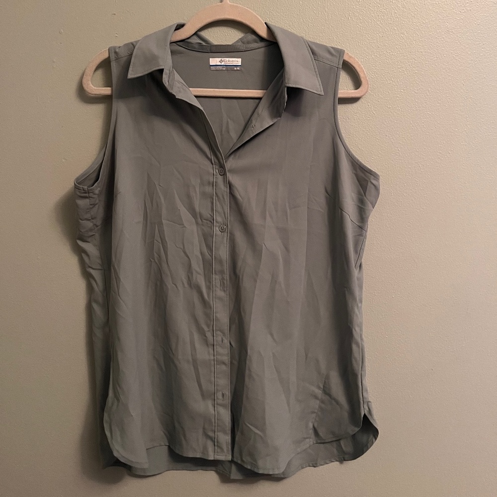 Columbia - UPF button tank top
